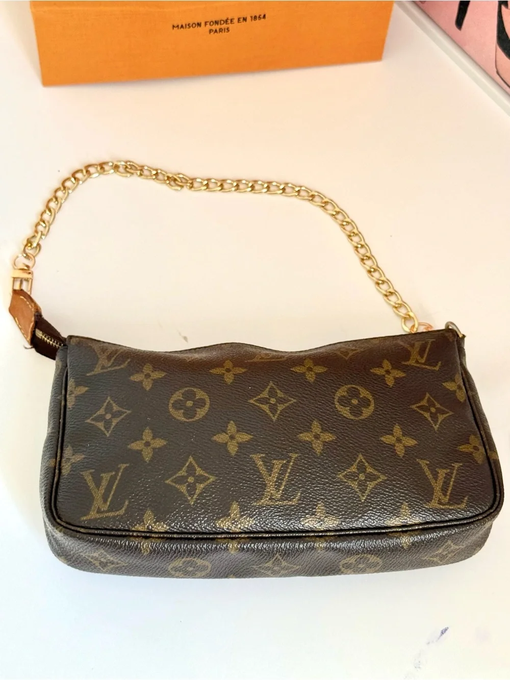 Louis Vuitton Pochette Accessories Monogram 🌟 - Picture 8 of 15